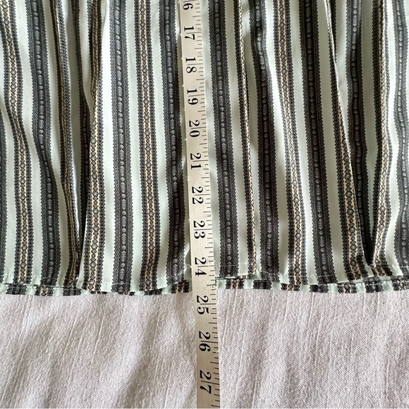 Vintage Evan Picone Shirt Womens 8 Striped Bow Blouse Long Sleeve 70s Old Money - Picture 11 of 11